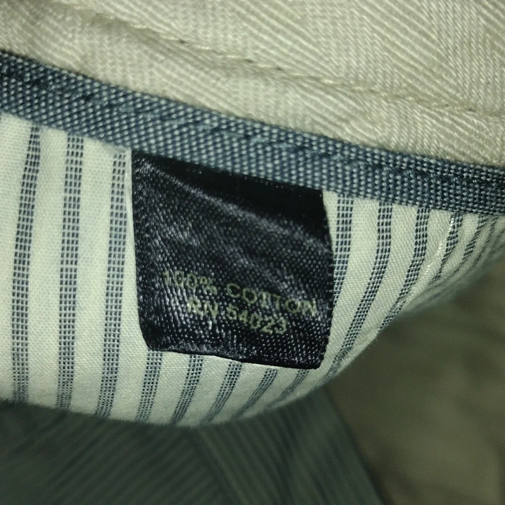 Banana Republic Shorts Gray Blue White Emerson Striped Seersucker Cotton 36